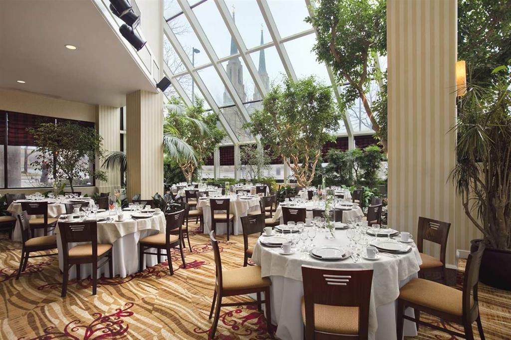 Hotel Hilton Wayne At The Grand Wayne Convention Center (adults Only)