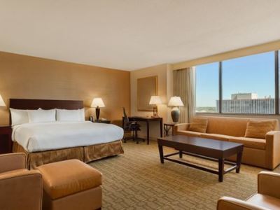 Hilton Wayne At The Grand Wayne Convention Center (adults Only) Fort Wayne